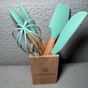 Arbonne Kitchen Utensil Set